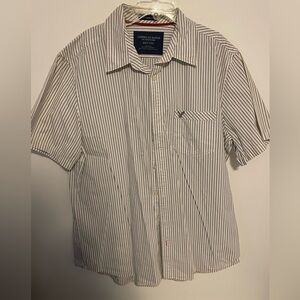 American Eagle Outfitters Men's Casual Striped Shirt - Black and White